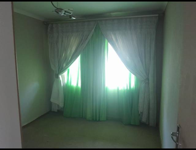 3 BEDROOM PROPERTY TO RENT IN BENDOR